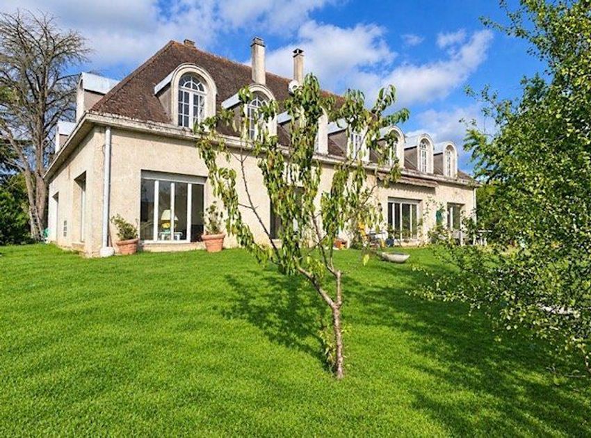 Image Façade à  propriété agricole de Roissy-en-Brie