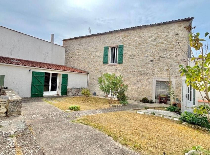 Image Façade à  maison mitoyenne de Saint-Pierre-d'Oléron