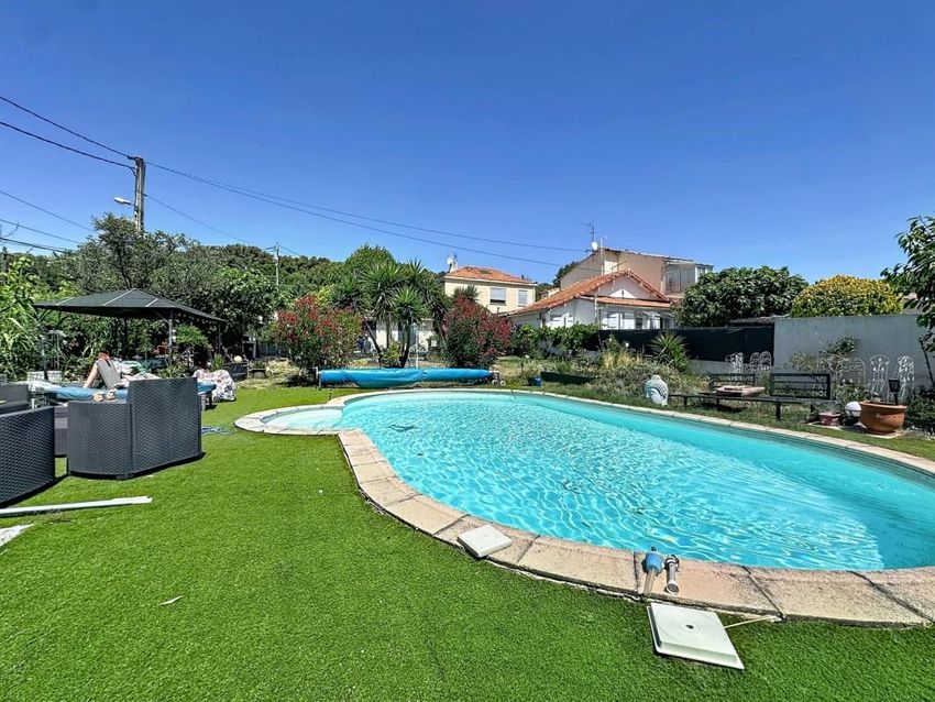 Image Piscine à  maison individuelle de Marseille 13e Arrondissement