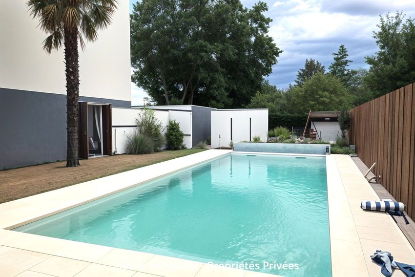 Image Piscine à  maison individuelle de Saint-Julien-de-Concelles
