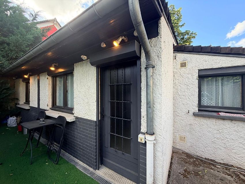 Image Façade à  maison individuelle de Houilles