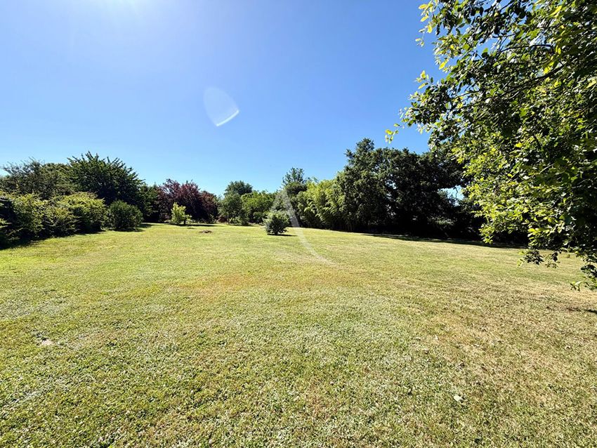 Image Jardin à  maison individuelle de Bessières