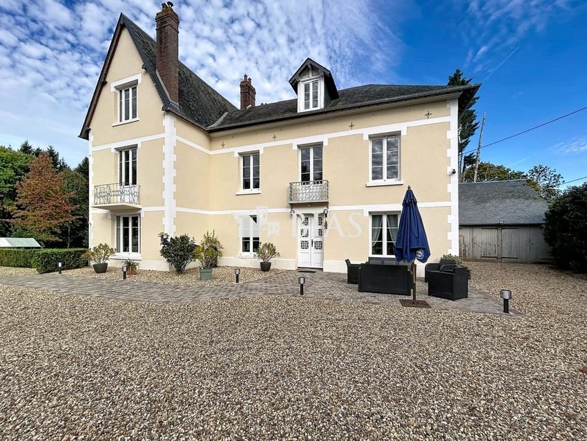 Image Façade à  maison individuelle de Cambremer