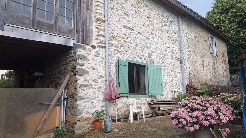 Image Façade à  maison individuelle de Rouède