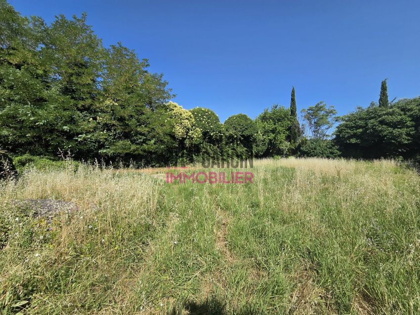 Image de terrain à L'Isle-sur-la-Sorgue