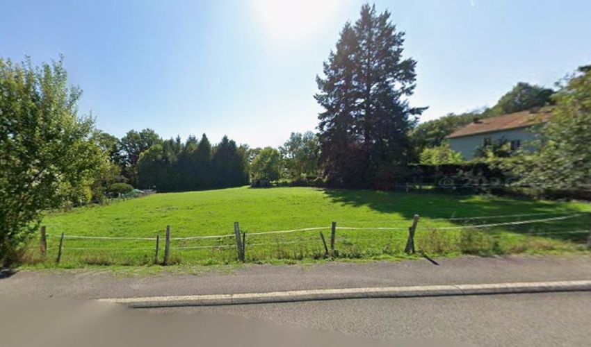 Image de terrain à Saillat-sur-Vienne