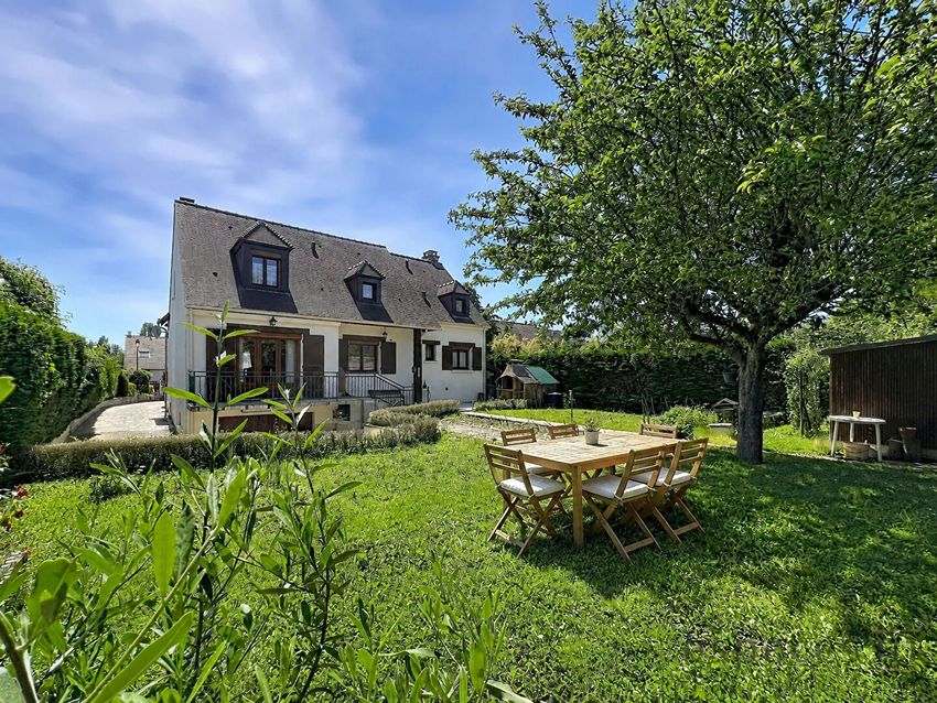 Image Façade à  maison individuelle de Magny-les-Hameaux