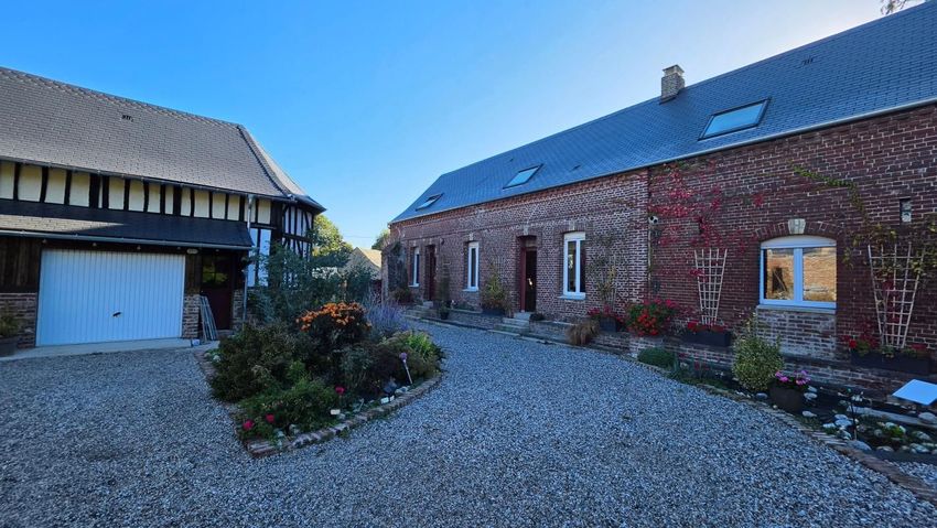Image Façade à  maison individuelle de Oust-Marest