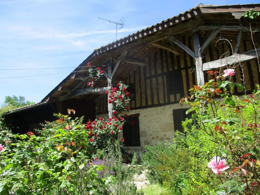 Image Façade à  maison individuelle de Grignols