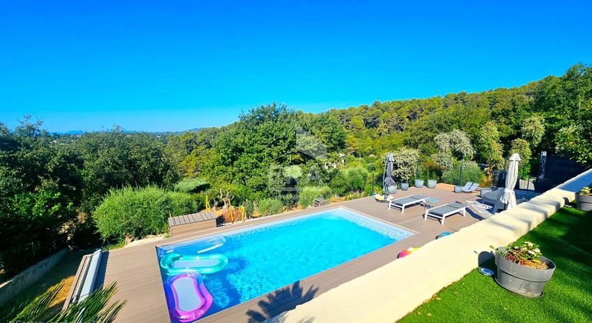 Image Piscine à  maison individuelle de La Gaude