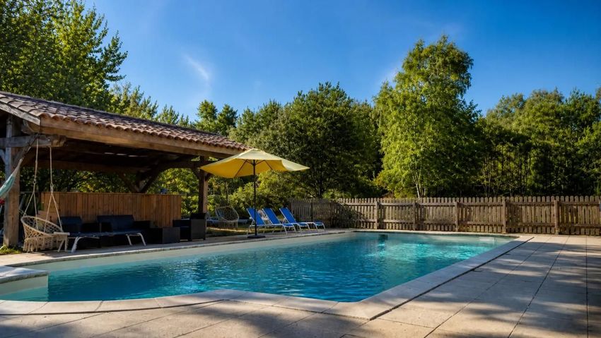 Image Piscine à  maison individuelle de La Sauve