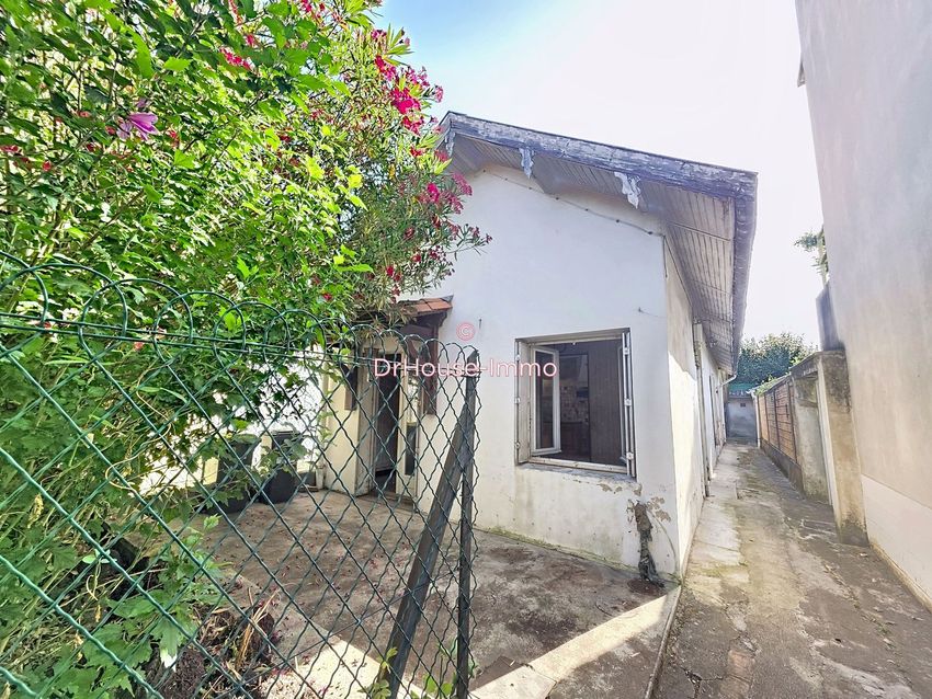 Image Façade à  villa de Marmande