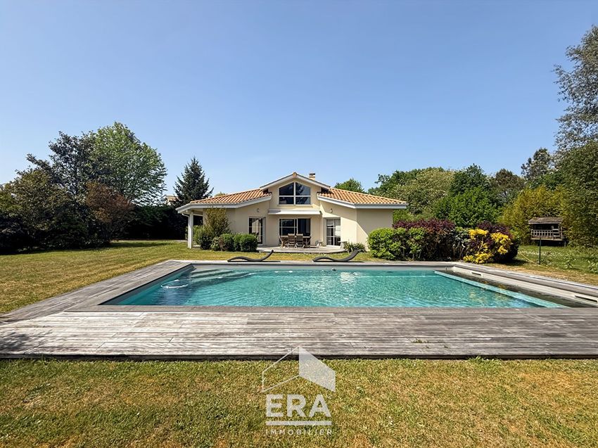 Image Piscine à  manoir de Pessac