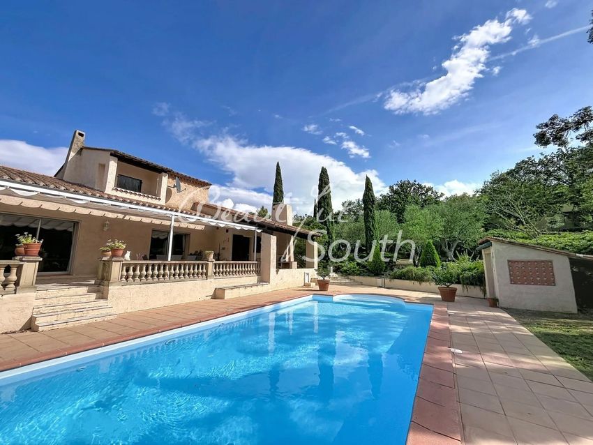 Image Piscine à  villa de Laroque-des-Albères