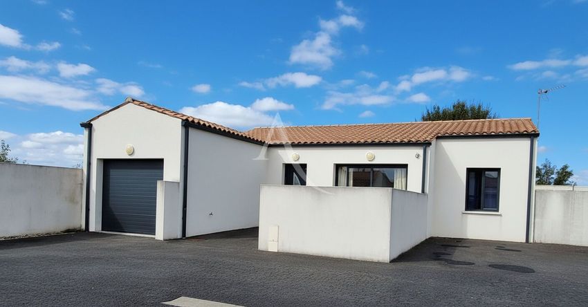 Image Façade à  maison individuelle de Salles-sur-Mer