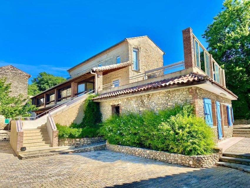 Image Façade à  maison individuelle de Monteils