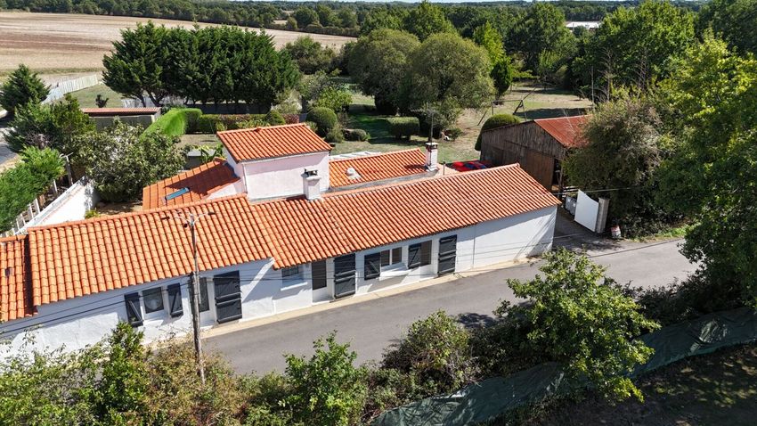 Image Façade à  maison individuelle de Saint-Christophe-du-Ligneron