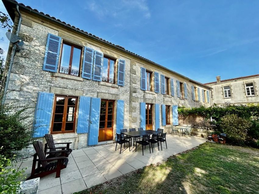Image Façade à  maison individuelle de Paillé