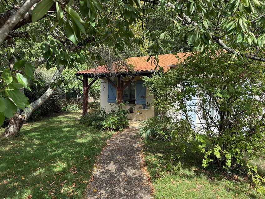 Image Jardin à  maison individuelle de Ligugé