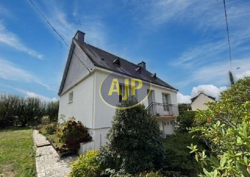 Image Façade à  maison individuelle de Le Sourn