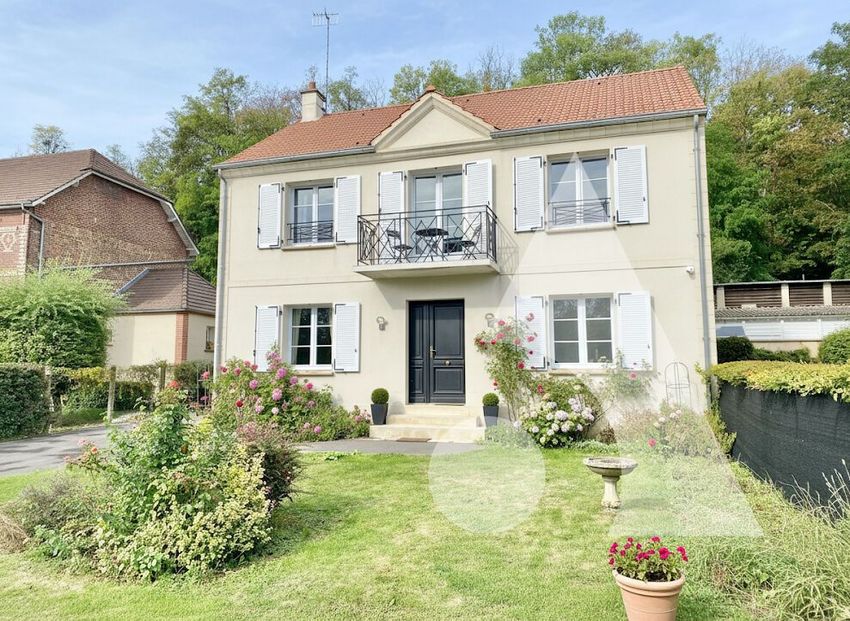 Image Façade à  maison individuelle de Jaux