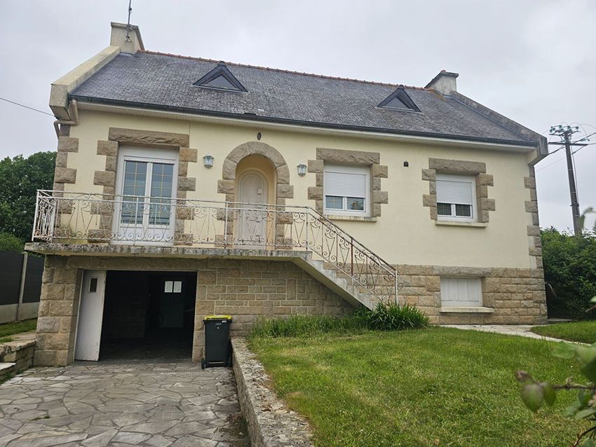 Image Façade à  maison individuelle de Pommeret