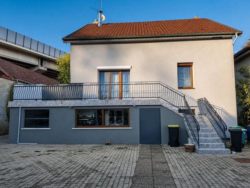 Image Façade à  maison individuelle de Arbouans