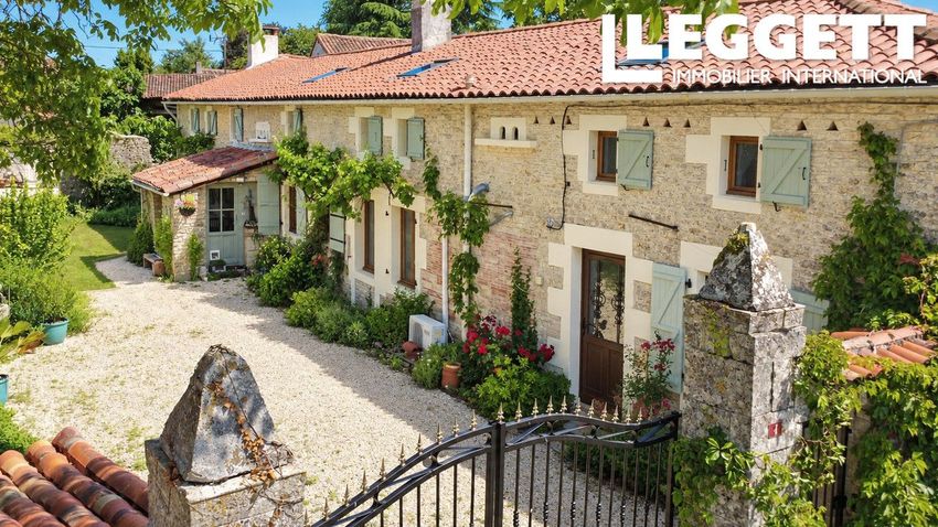Image Façade à  maison individuelle de Poursac