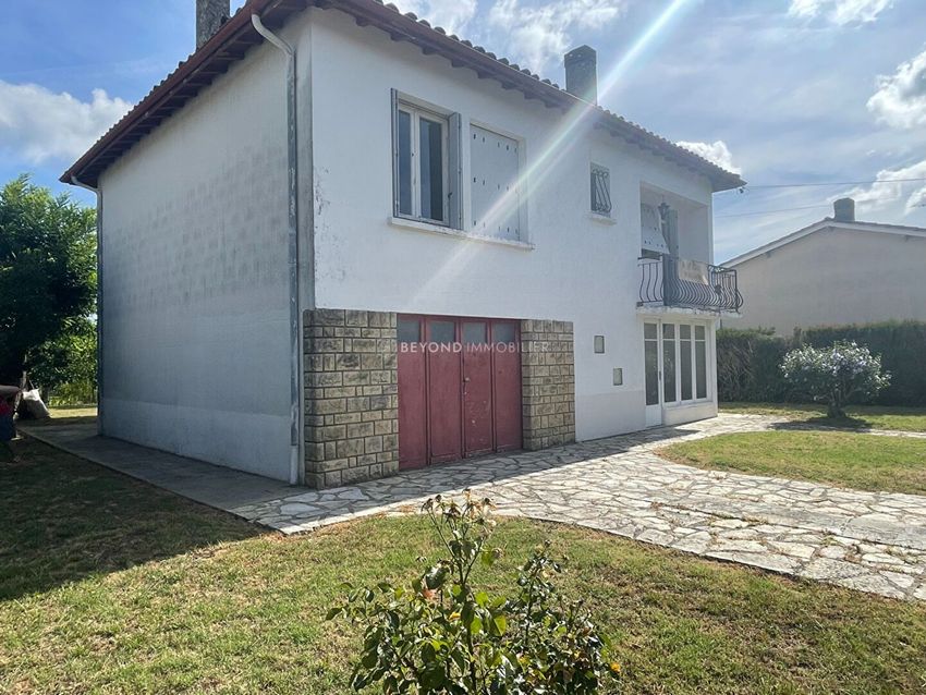 Image Façade à  maison individuelle de Monségur