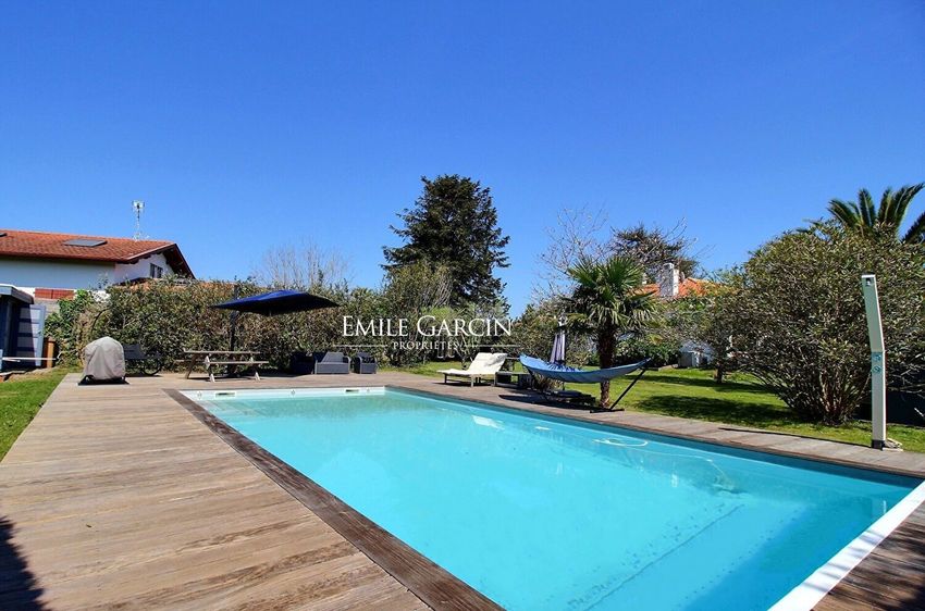 Image Piscine à  villa de Arcangues