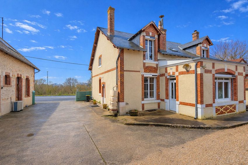 Image Façade à  maison individuelle de Mennetou-sur-Cher