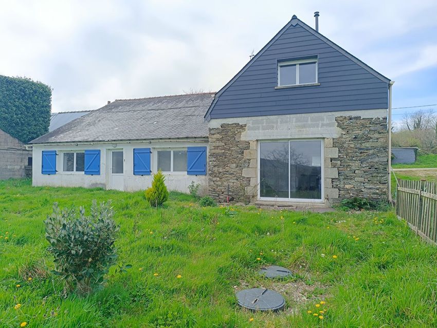 Image Façade à  maison individuelle de Laz