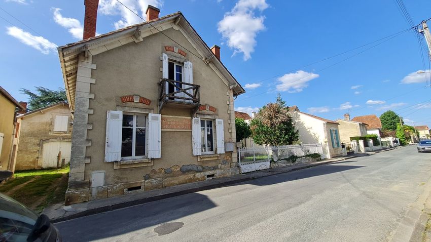 Image Façade à  maison individuelle de Mussidan