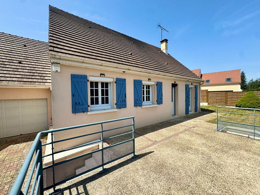 Image Façade à  maison individuelle de Ully-Saint-Georges