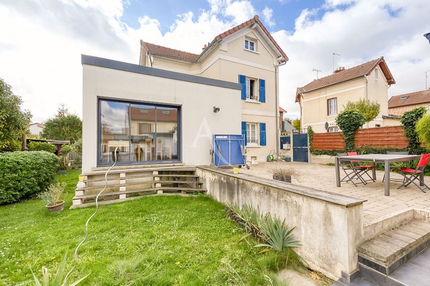 Image Façade à  maison individuelle de Noisiel