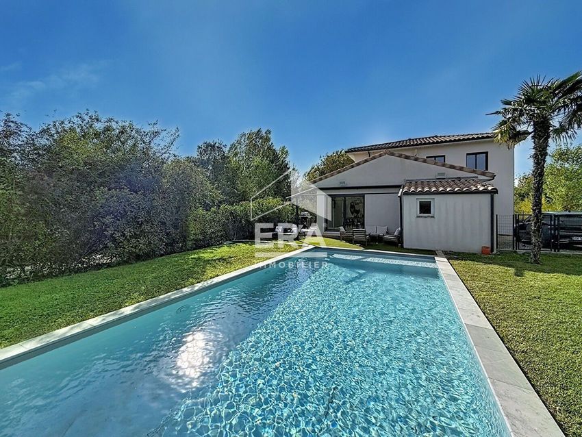 Image Piscine à  maison individuelle de Bouc-Bel-Air