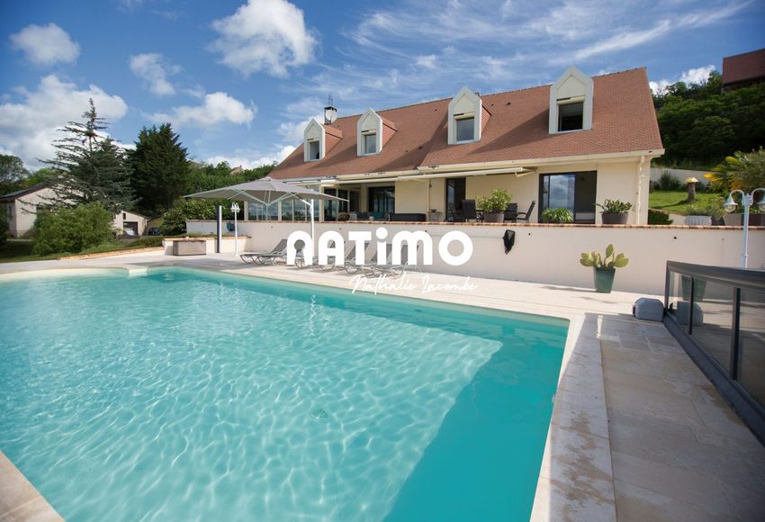 Image Piscine à  maison individuelle de Semur-en-Auxois