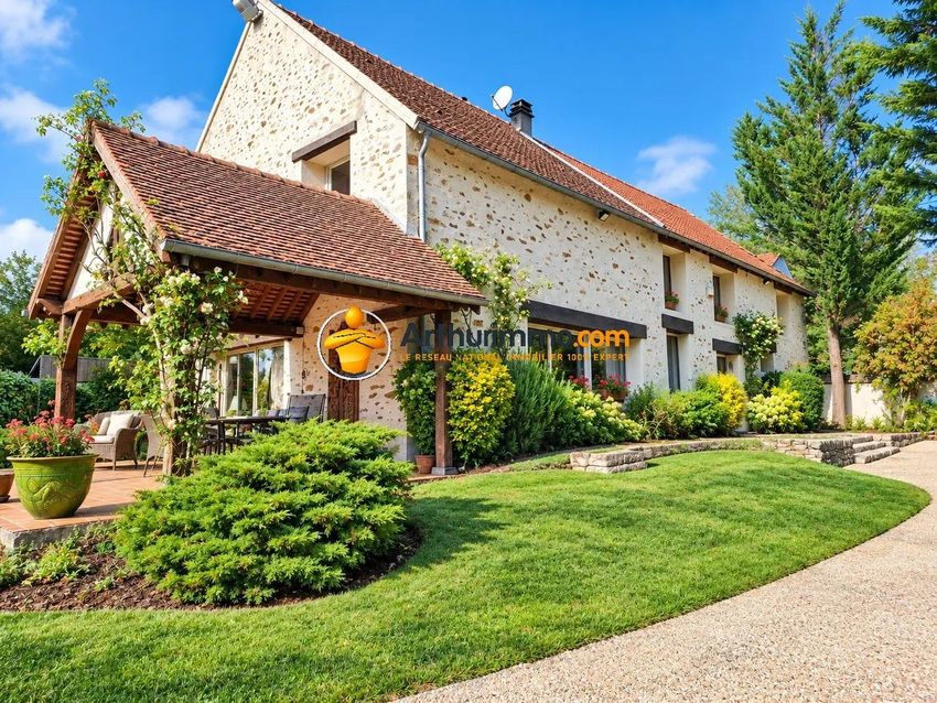 Image Façade à  maison de maître de La Ferté-sous-Jouarre