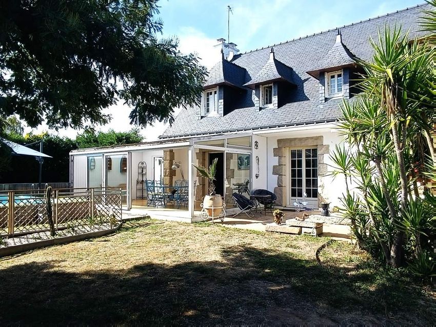 Image Façade à  maison individuelle de Le Hézo