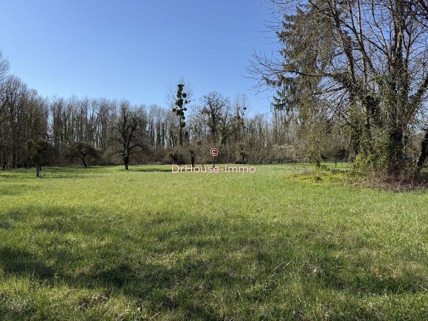 Image de terrain à Val-d'Auzon