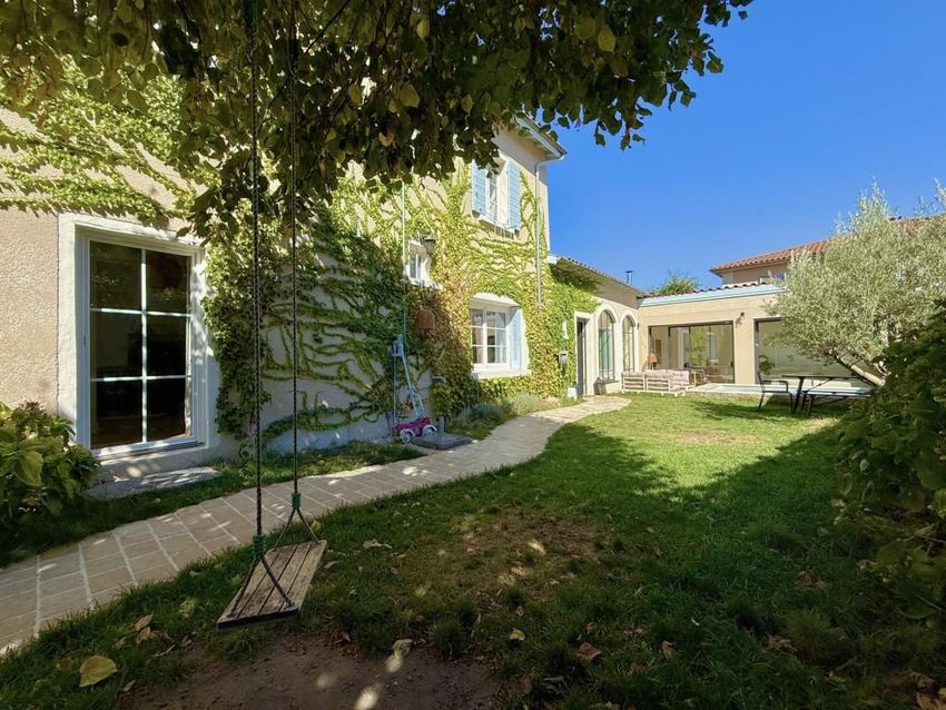 Image Façade à  maison individuelle de Chaponost
