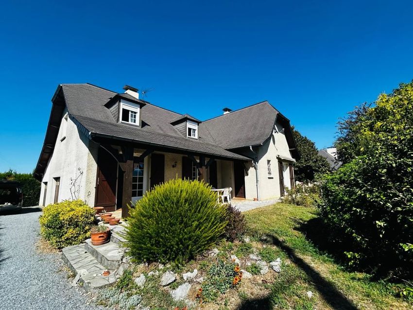 Image Façade à  maison individuelle de Coarraze