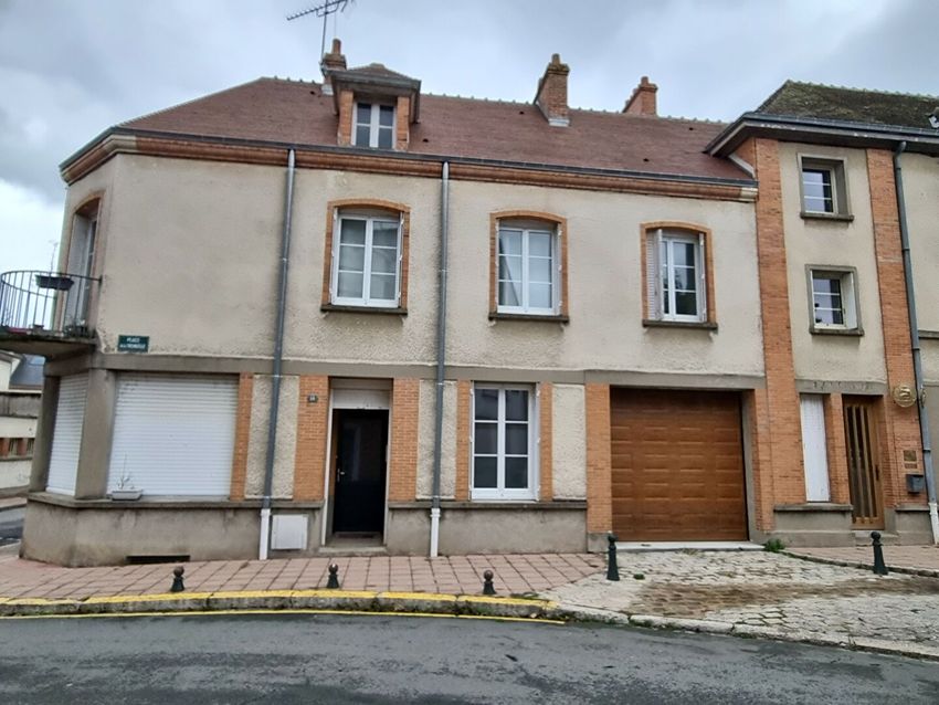Image Façade à  maison mitoyenne de Sully-sur-Loire