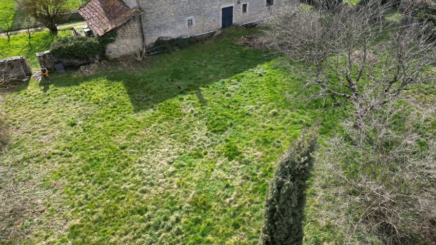 Image de terrain à Parmilieu