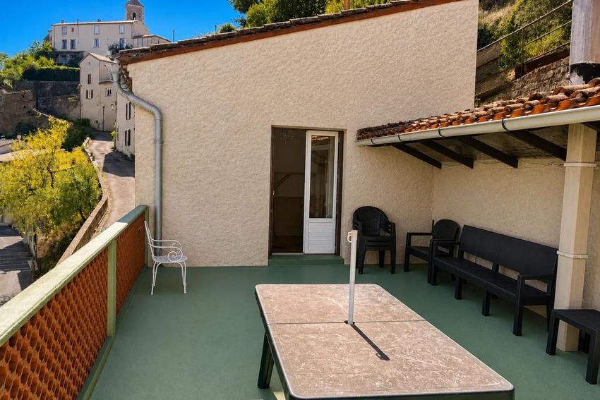Image Terrasse à  maison individuelle de Lastours