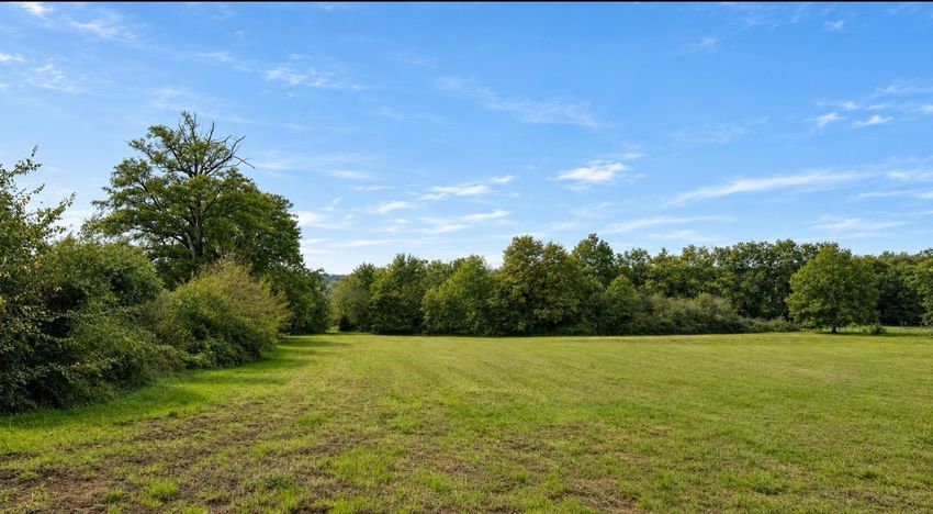 Image de terrain à Lanteuil