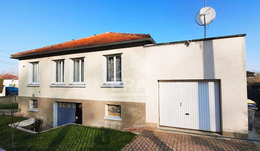 Image Façade à  maison individuelle de Pinon