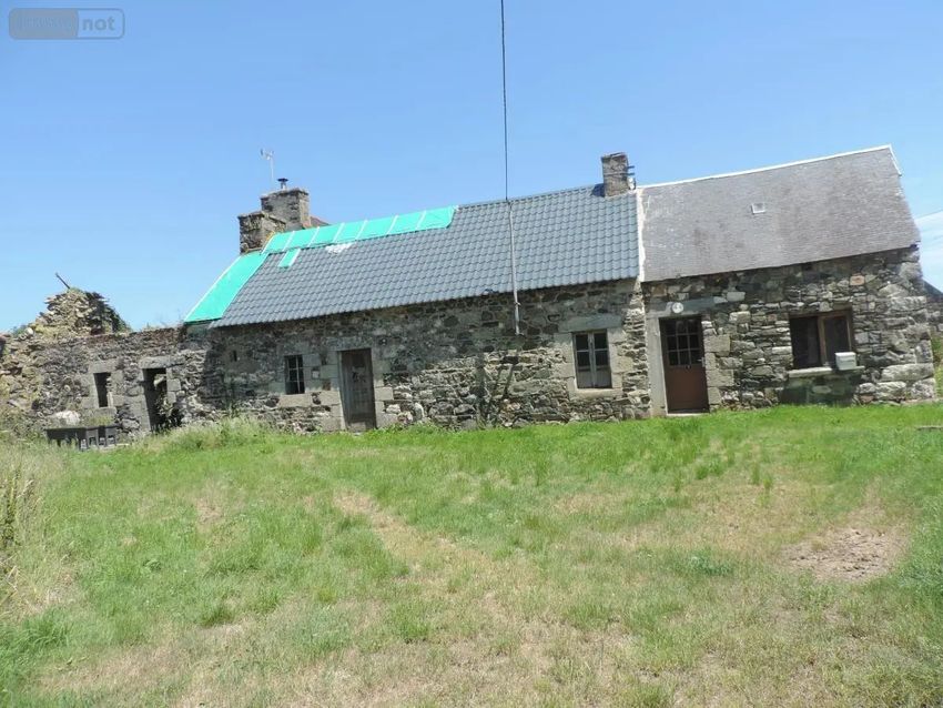 Image Façade à  maison individuelle de Plougonver