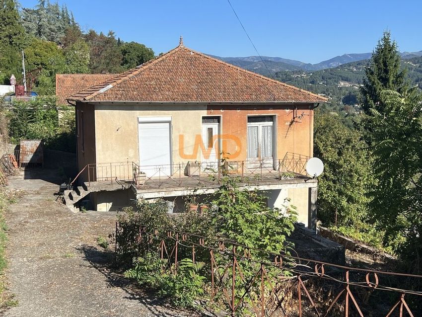 Image Façade à  maison individuelle de Aubenas