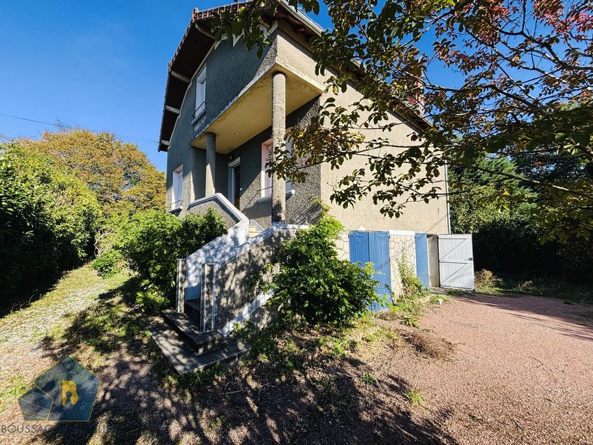 Image Façade à  maison individuelle de Nouzerines